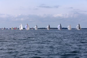8-Classic fleet catching up to the Moderns downwind