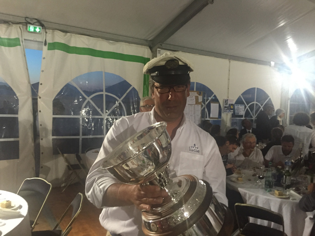 2-Jens Lange with Matts Yachting Cap and KSSS Trophy